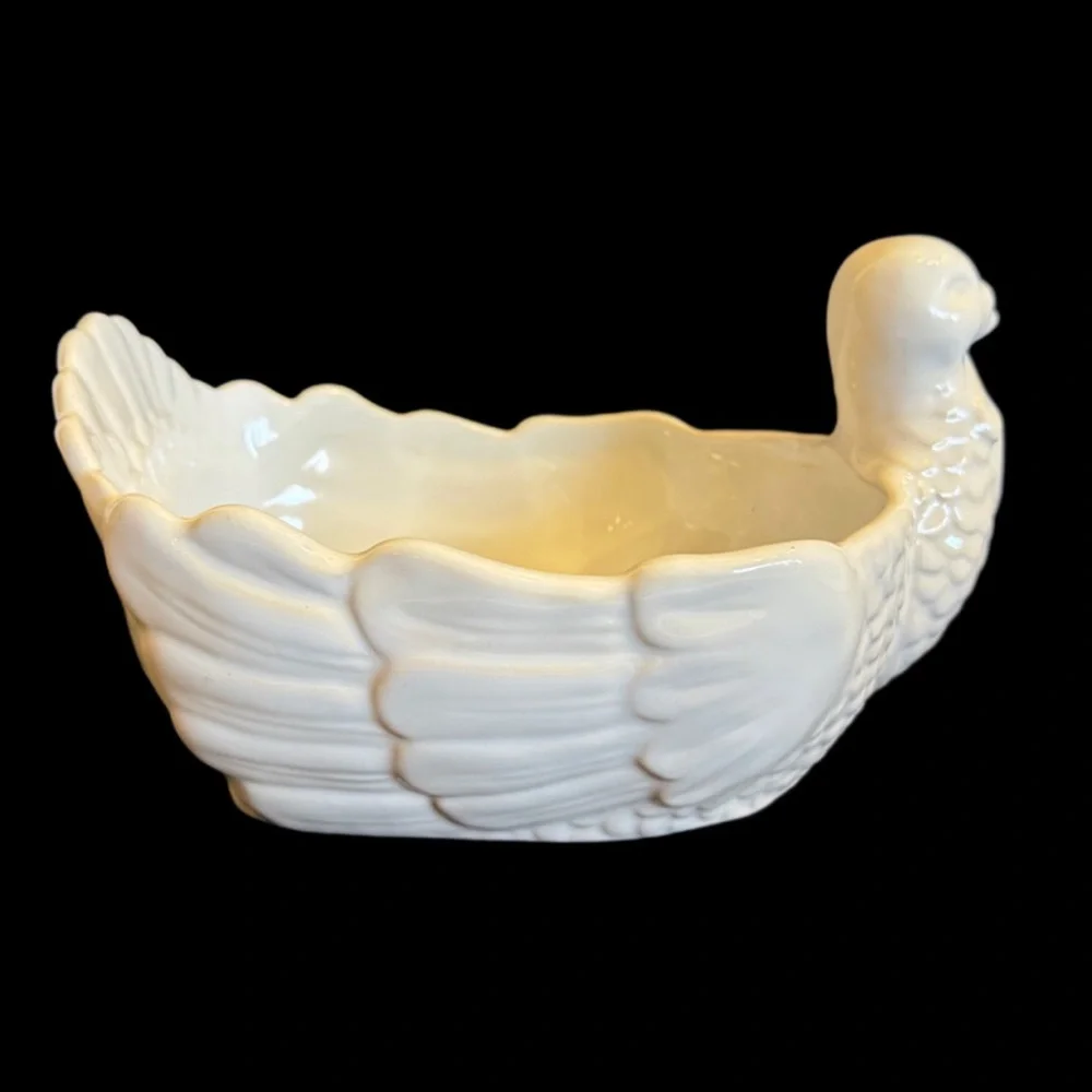 Williams Sonoma White Ceramic Turkey Bowl Dish Boat Thanksgiving Serveware Decor